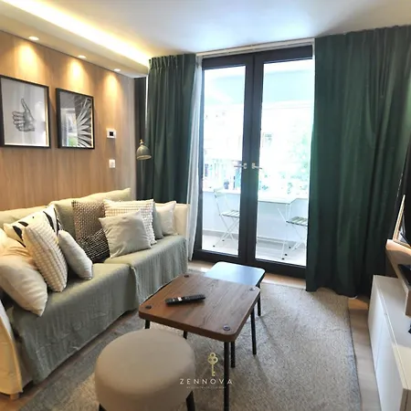 Apartment Zennova #71 Monde